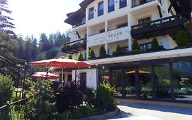 Hotel Garni Zerzer