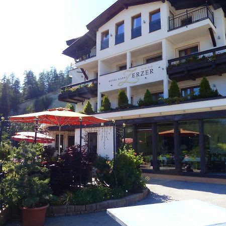 Hotel Garni Zerzer Serfaus Buitenkant foto