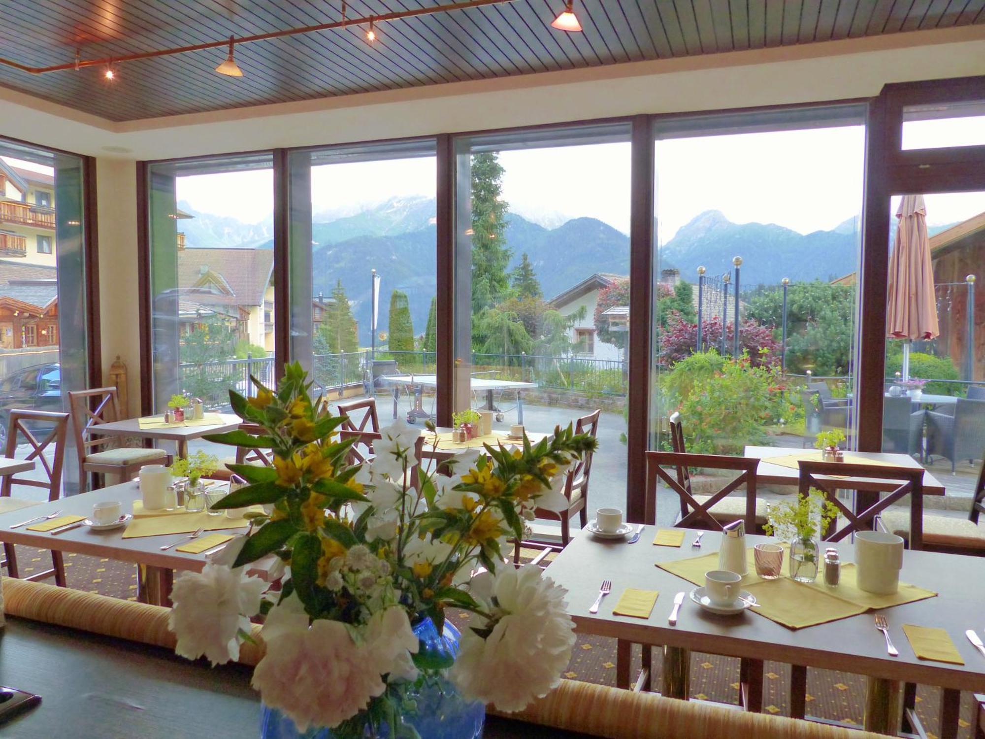 Hotel Garni Zerzer Serfaus Buitenkant foto