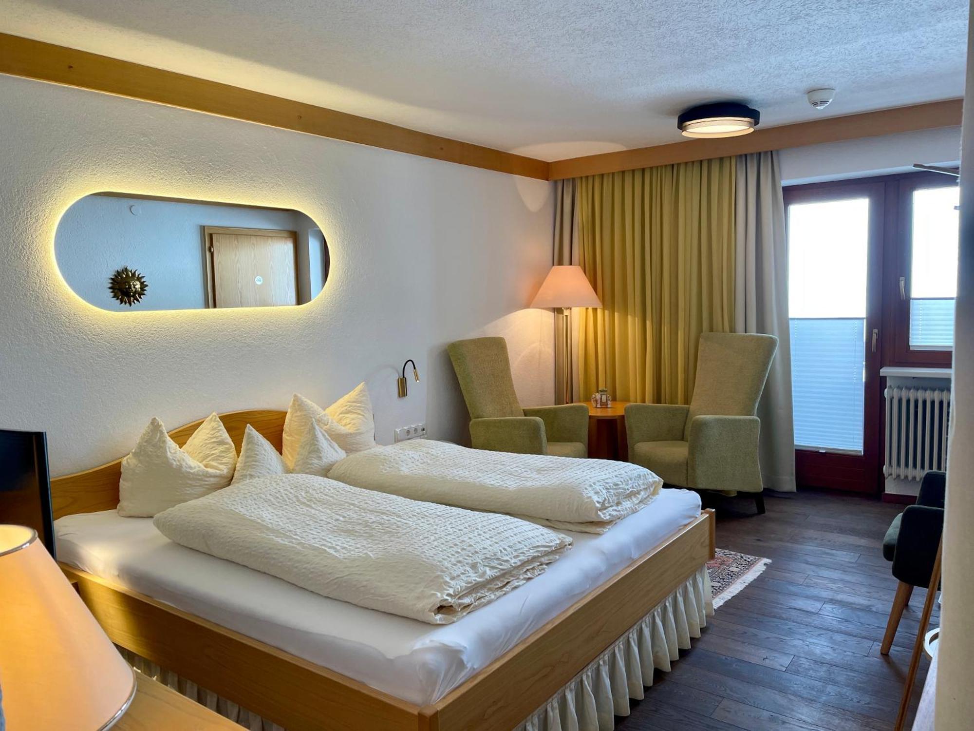 Hotel Garni Zerzer Serfaus Buitenkant foto