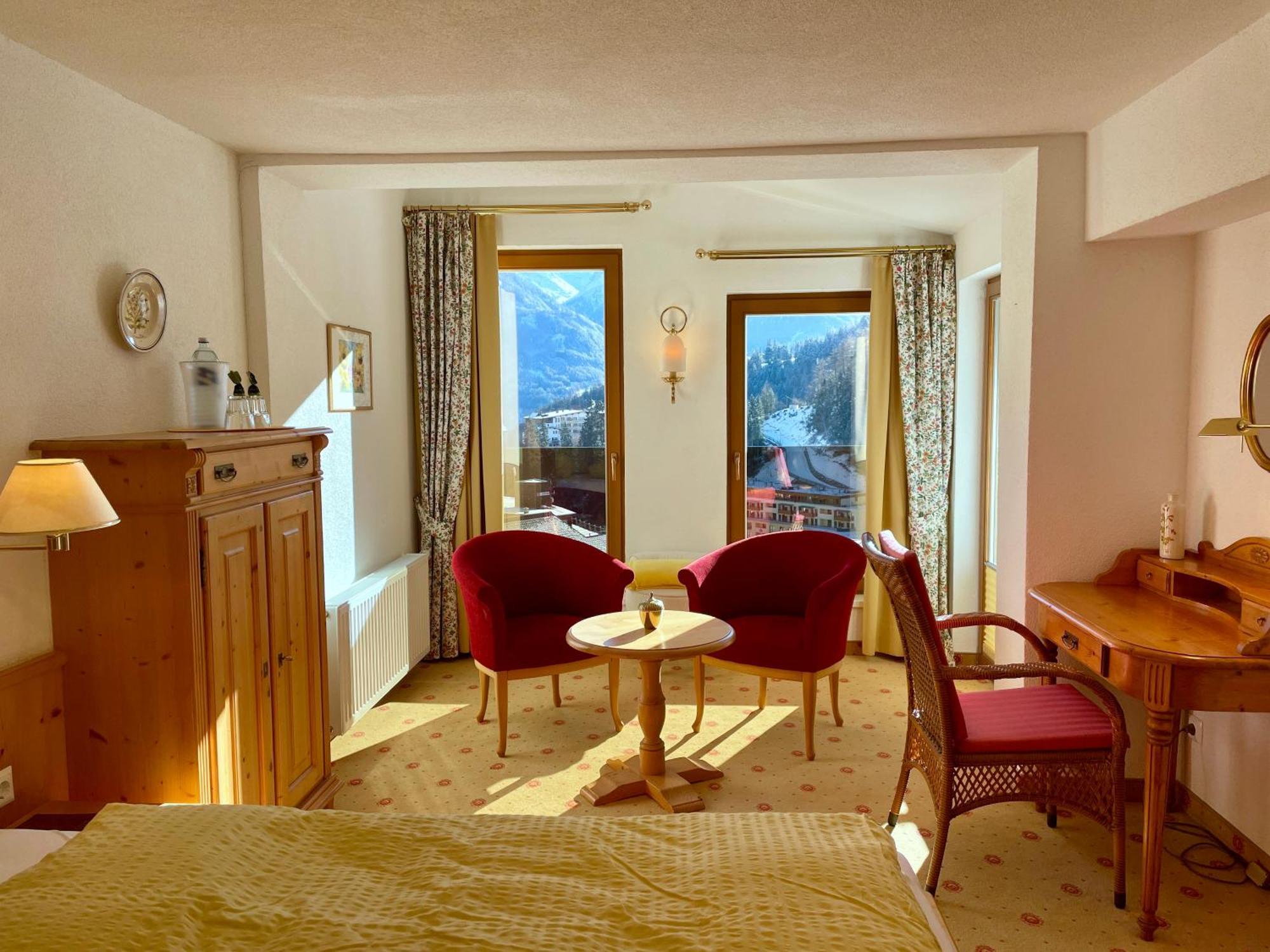 Hotel Garni Zerzer Serfaus Buitenkant foto